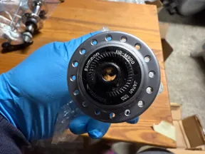 Shimano m900 xtr front hub 32h - image 2