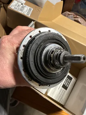 Shimano Alfine SG-S700 hub 11 speed, shifter, mounting kit - silver 32h center lock disc - image 2