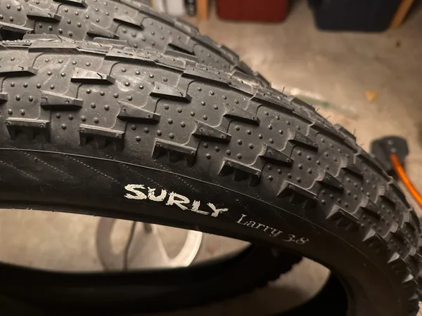 Surly Larry 26x3.8 - Image 2