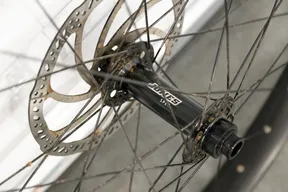 Jones Stock 29+ Wheelset, Aluminum Rims, 6-Bolt Shimano Hub, 203mm Rotor - image 2