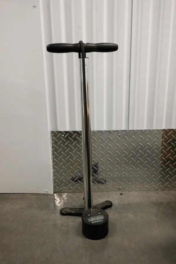 Lezyne Gravel Floor Drive Pro Tubeless Pump - Image 2