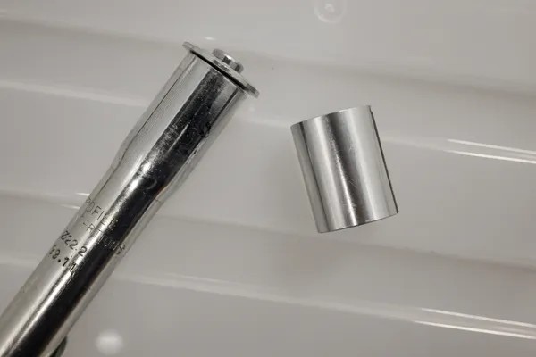 Profile Quill to Threadless Adapter 22.2 - Image 2