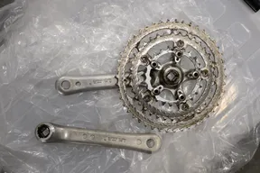 Shimano Deore FC-MT60 Triple Crankset 175mm - image 4