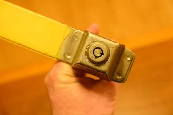 Kryptonite K3 1970s U-Lock, Vintage, Yellow - Image 4