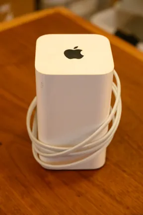 Apple AirPort Extreme - image 1