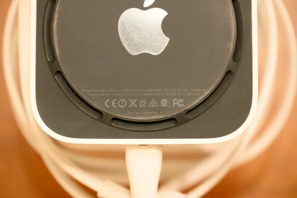 Apple AirPort Extreme - Image 2